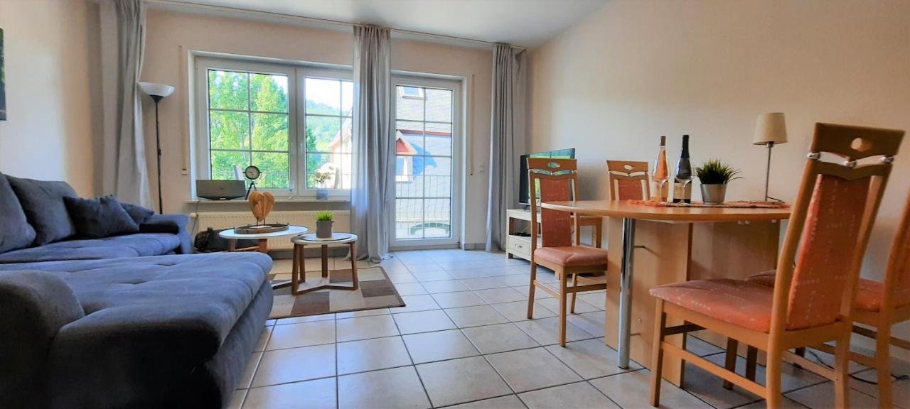 Apartment In Spay Smile Zell-Merl Mosel Zell an der Mosel Exterior foto